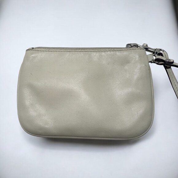 Coach Wristlet Pouch – Cream Leather Mini Zip Wallet - Picture 3 of 6